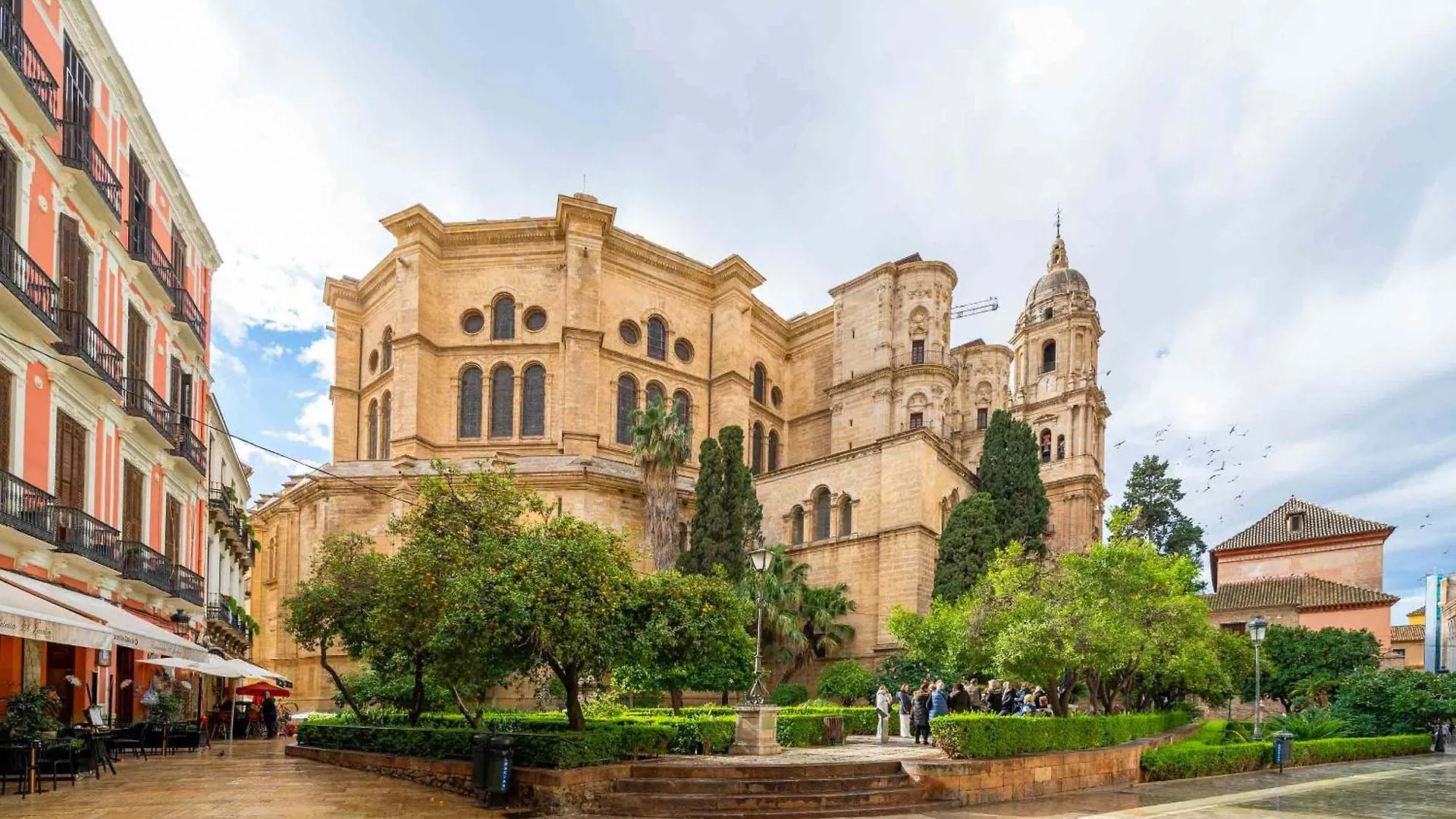Apartment Limehome Malaga Calle Victoria