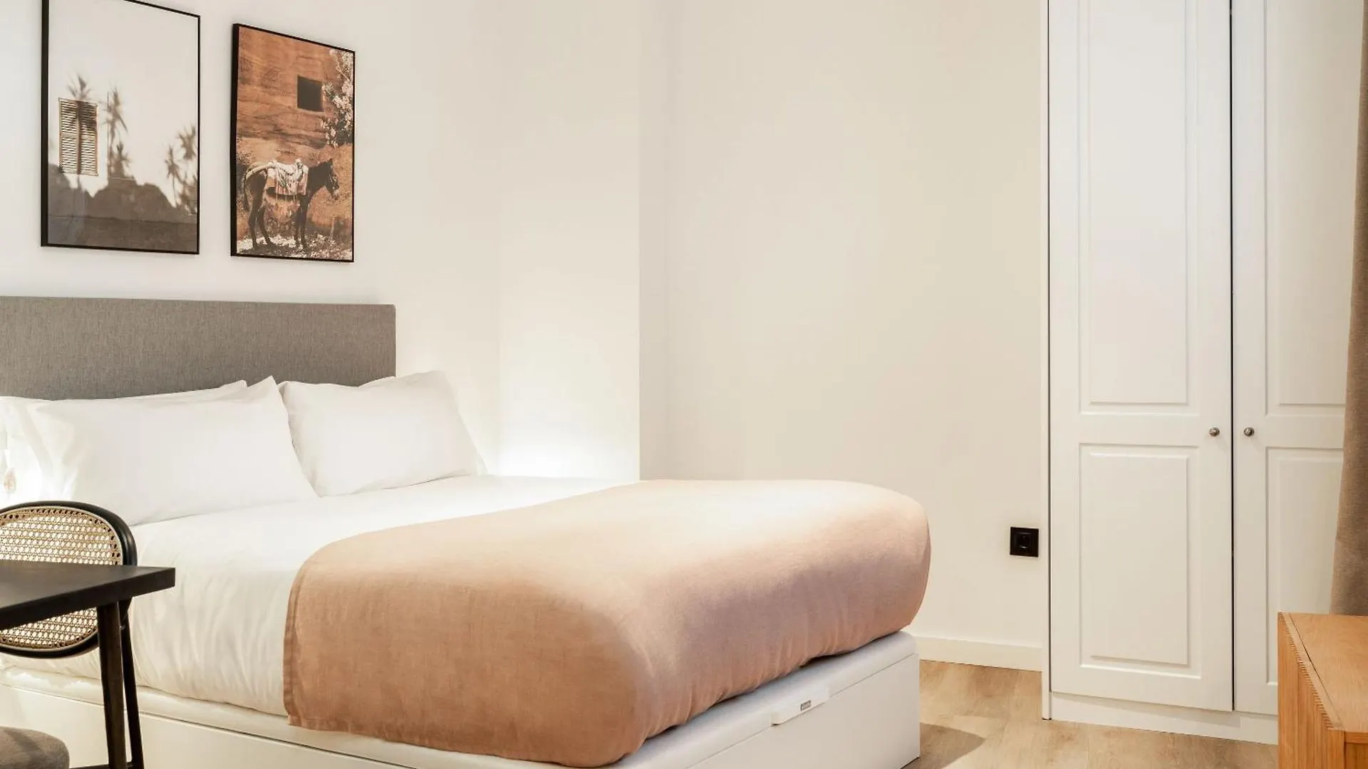 Limehome Malaga Calle Victoria Spain