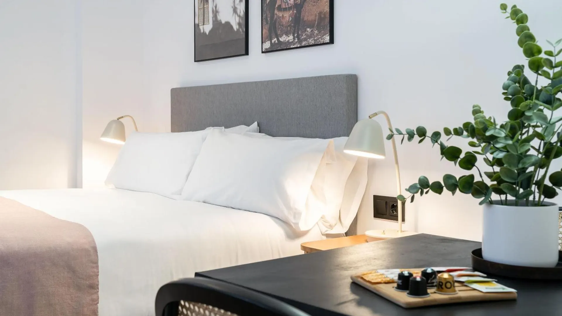 Apartment Limehome Malaga Calle Victoria Spain