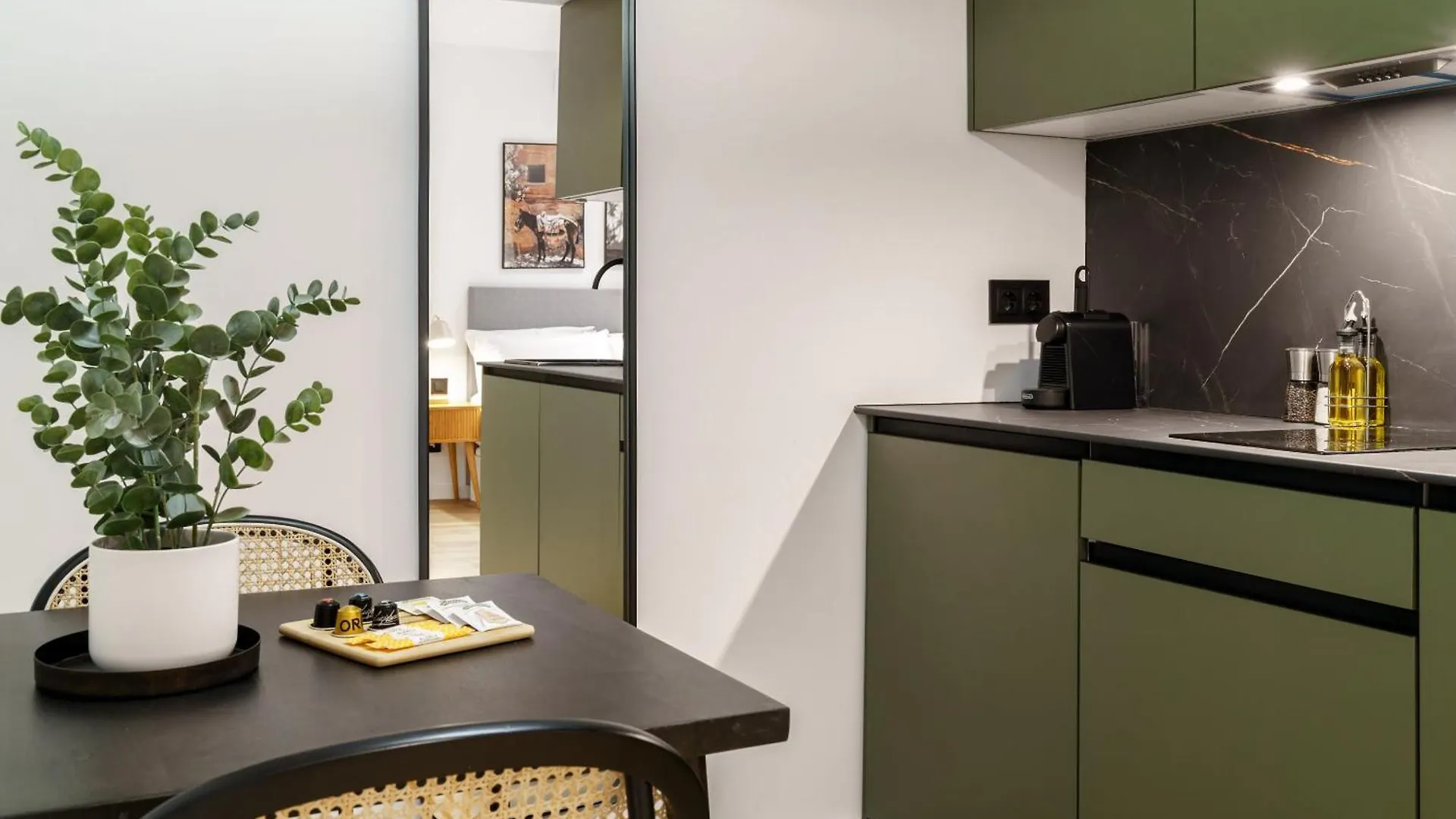 Limehome Malaga Calle Victoria Apartment