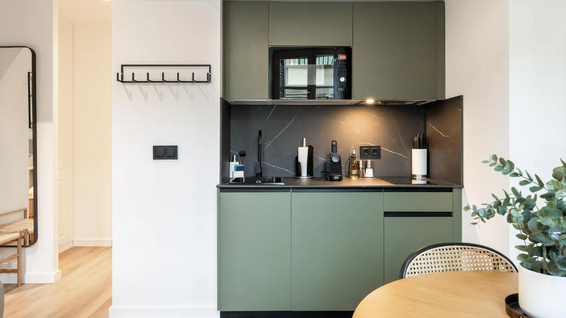Apartment Limehome Malaga Calle Victoria Spain