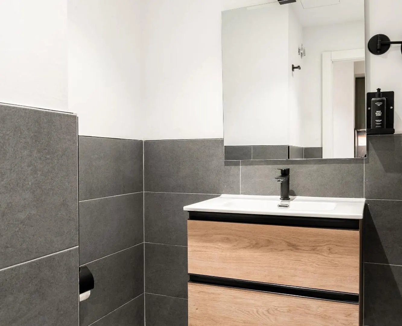 דירה Limehome Malaga Calle Victoria ספרד